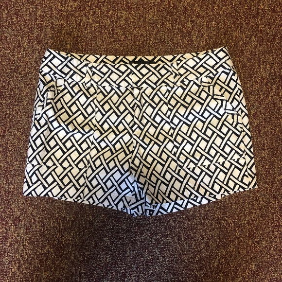 Banana Republic Pants - Banana Republic shorts